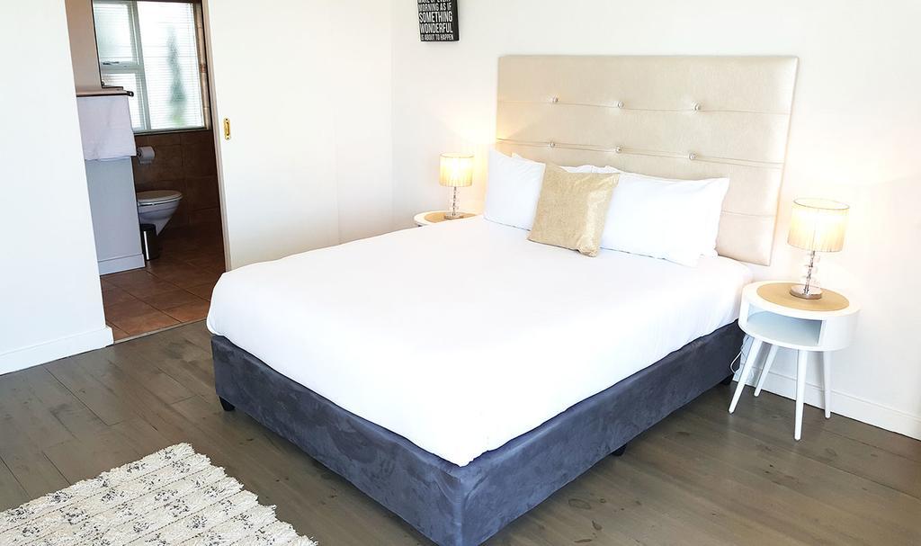 C Bay 58 Hotel Fokváros Kültér fotó